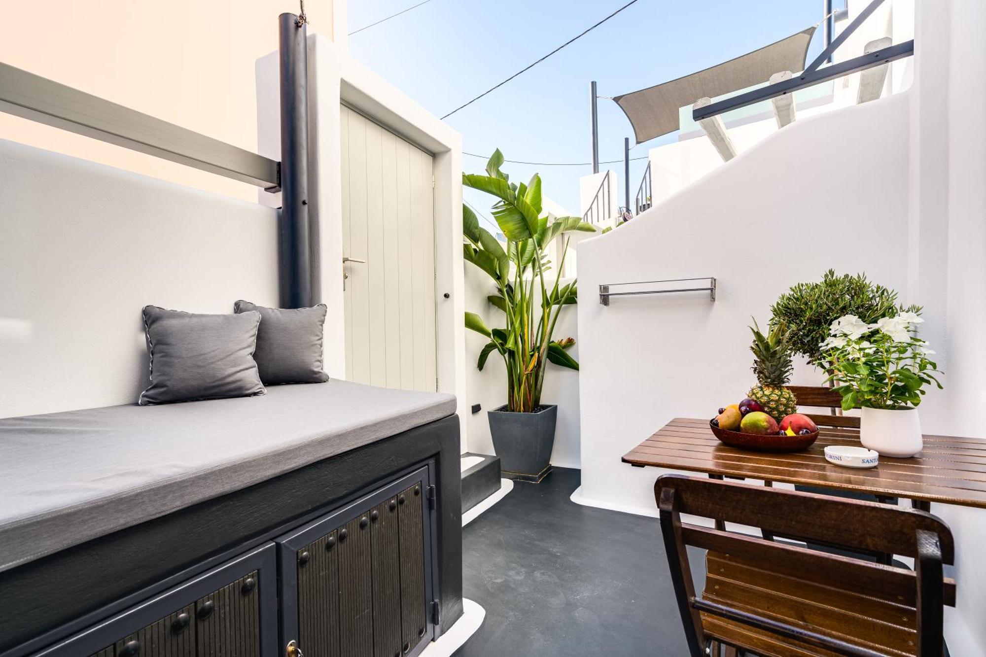 Tiara Suites Santorini Fira (Santorini) Exterior foto